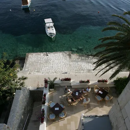 Dalmacija Hvar فندق 3*