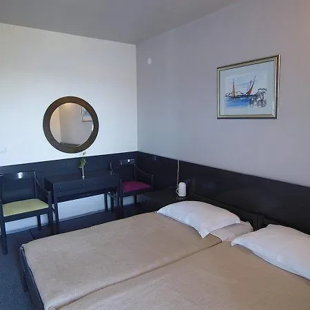 Dalmacija Hvar Hotel 3*